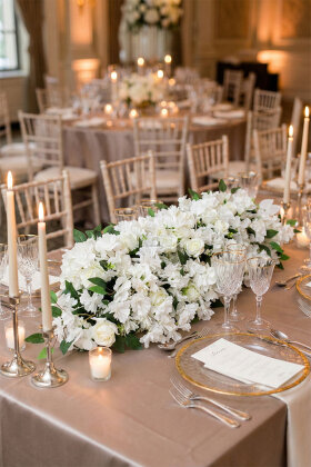 Düğün Nişan Söz Masa Çiçeği Hazır Tag Çiçeği Pastel Serisi 120 cm x 50 cm Beyaz - Yapay Çiçek Deposu