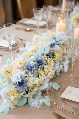 Düğün Nişan Söz Masa Çiçeği Hazır Tag Çiçeği Pastel Serisi 120 cm x 50 cm Mavi-Krem - Yapay Çiçek Deposu