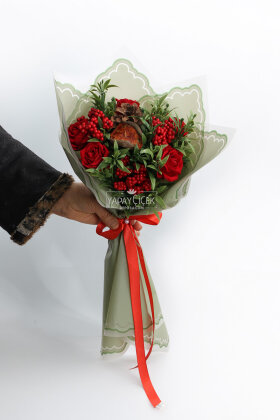 Yapay Yeni Yıl Red Harmony Kokina Buketi 60 cm - 2