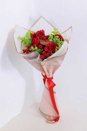 Yapay Yeni Yıl Red Harmony Kokina Buketi 60 cm - Yapay Çiçek Deposu