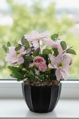 Siyah Saksıda Pastel Zarafet Tanzimi 25 cm - Yapay Çiçek Deposu