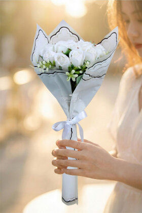 Yapay Kutup Yıldızı Özel Gün Buketi - Yapay Çiçek Deposu